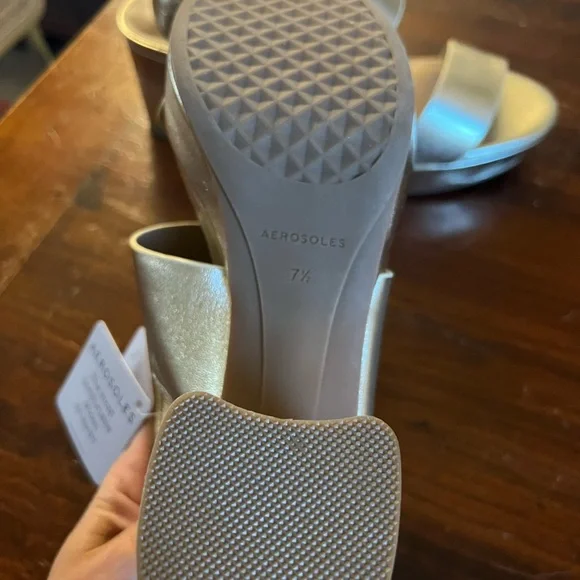 Gold Block Aerosoles - Picture 4 of 6